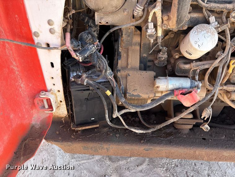 image for item EU4640 2015 Bobcat T650 tracked skid steer loader