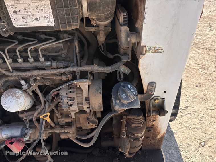 image for item EU4640 2015 Bobcat T650 tracked skid steer loader