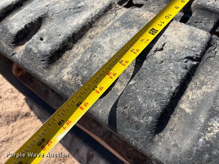 image for item EU4640 2015 Bobcat T650 tracked skid steer loader