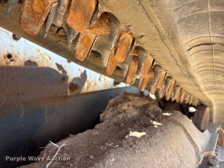 image for item EU4640 2015 Bobcat T650 tracked skid steer loader