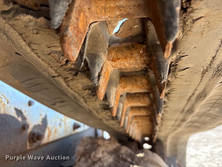 image for item EU4640 2015 Bobcat T650 tracked skid steer loader