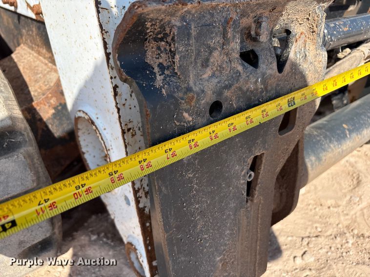 image for item EU4641 2018 Bobcat T650 tracked skid steer loader