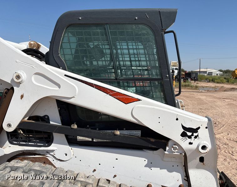 image for item EU4641 2018 Bobcat T650 tracked skid steer loader