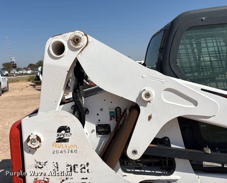 image for item EU4641 2018 Bobcat T650 tracked skid steer loader