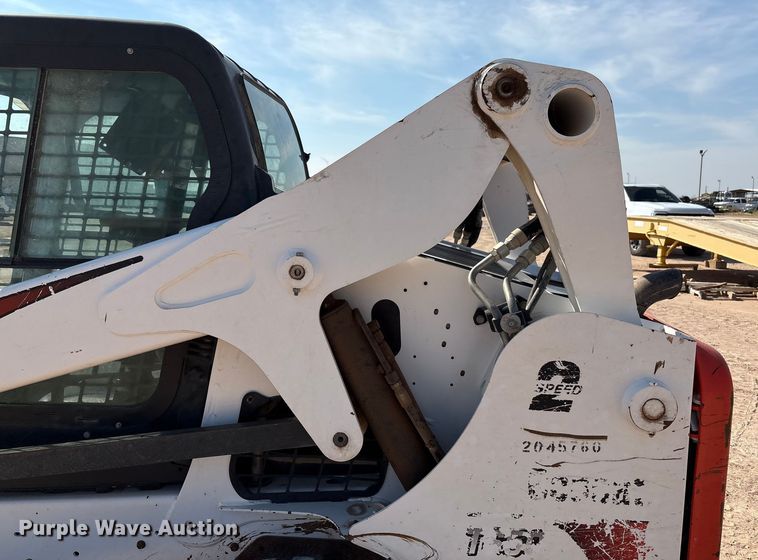 image for item EU4641 2018 Bobcat T650 tracked skid steer loader