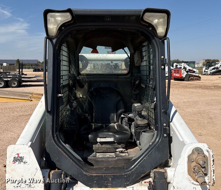 image for item EU4641 2018 Bobcat T650 tracked skid steer loader