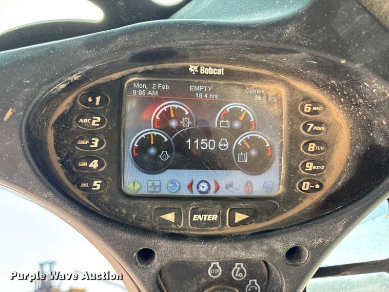 image for item EU4641 2018 Bobcat T650 tracked skid steer loader