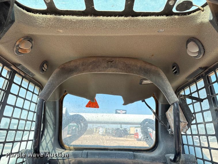 image for item EU4641 2018 Bobcat T650 tracked skid steer loader