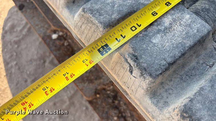 image for item EU4641 2018 Bobcat T650 tracked skid steer loader