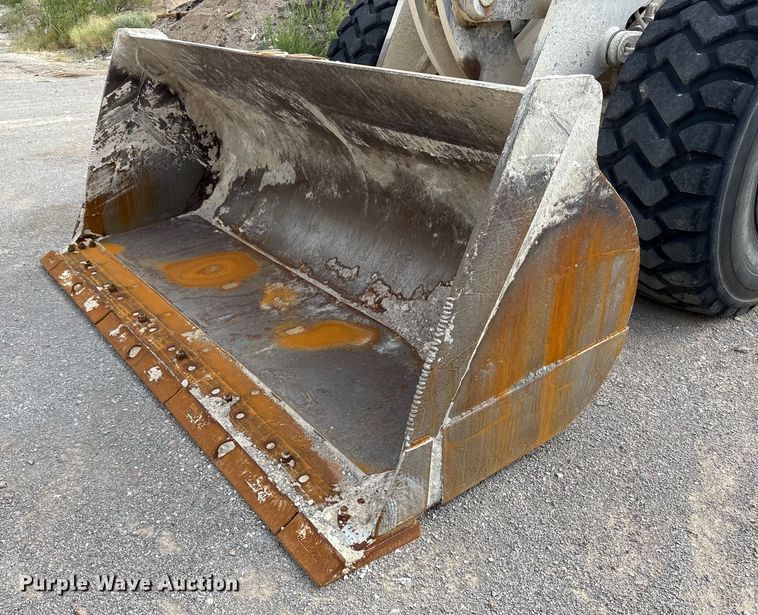 image for item EU4642 2015 John Deere 644K wheel loader