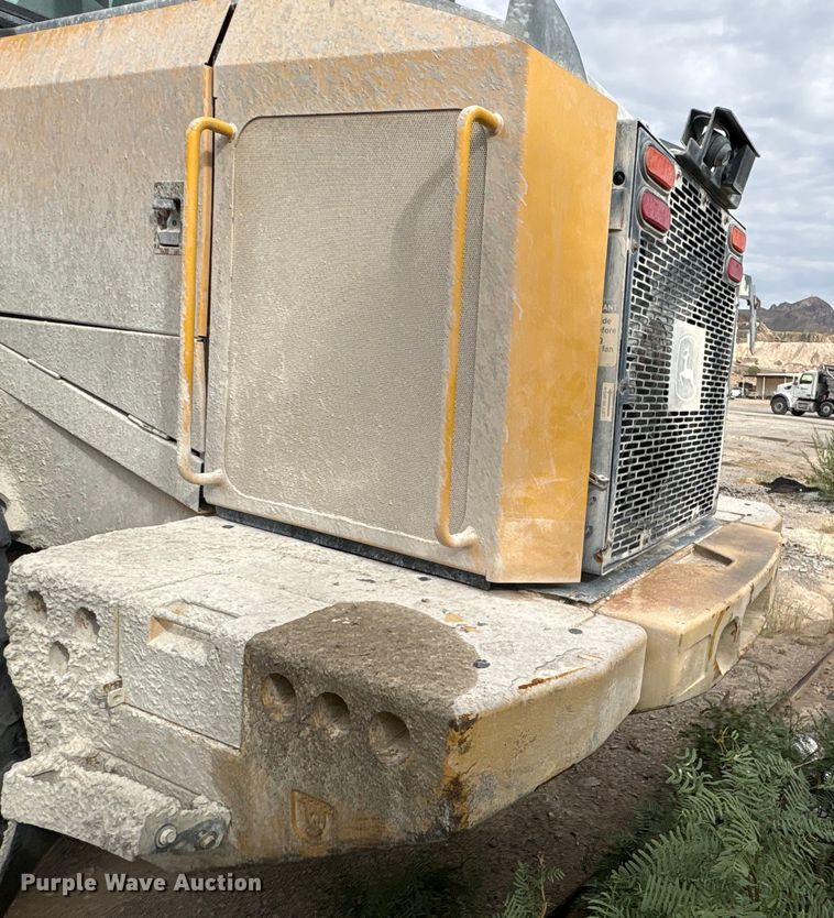 image for item EU4642 2015 John Deere 644K wheel loader