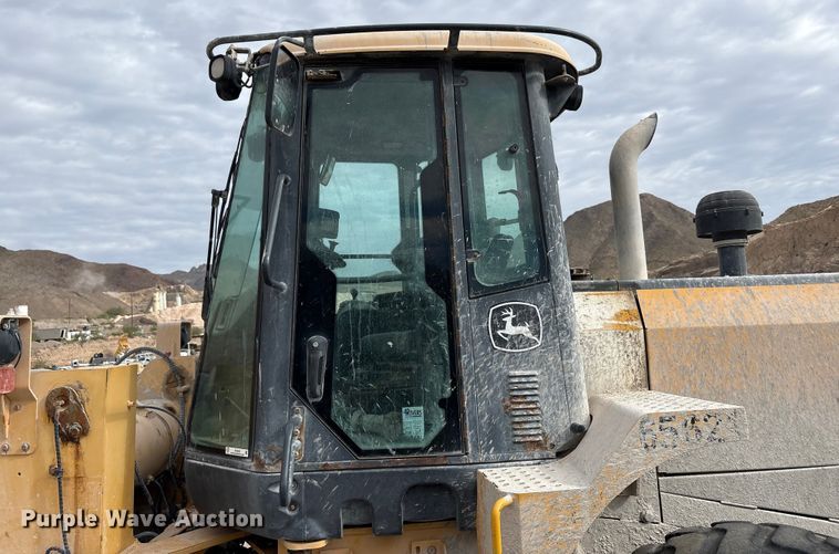 image for item EU4642 2015 John Deere 644K wheel loader