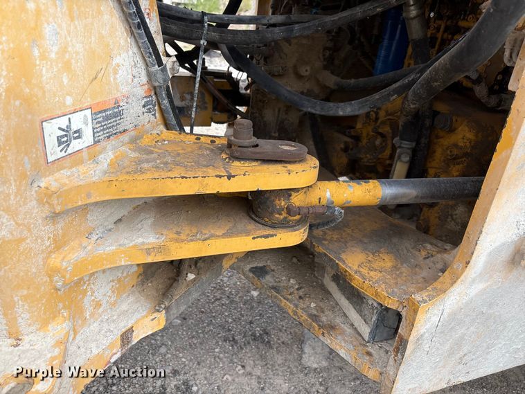 image for item EU4642 2015 John Deere 644K wheel loader