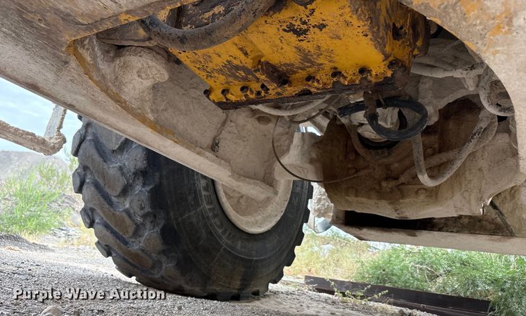 image for item EU4642 2015 John Deere 644K wheel loader