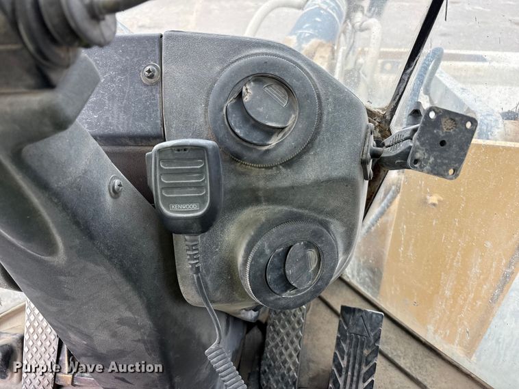 image for item EU4642 2015 John Deere 644K wheel loader