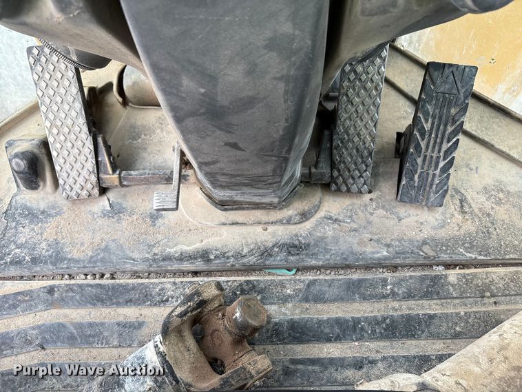 image for item EU4642 2015 John Deere 644K wheel loader