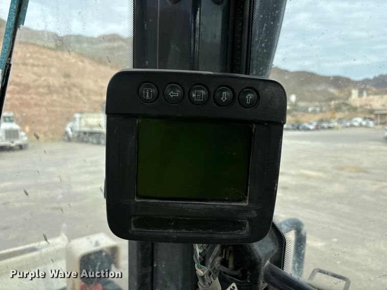 image for item EU4642 2015 John Deere 644K wheel loader