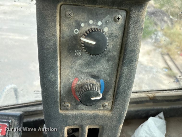 image for item EU4642 2015 John Deere 644K wheel loader