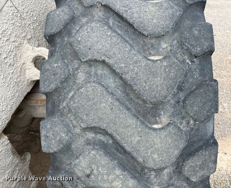 image for item EU4642 2015 John Deere 644K wheel loader