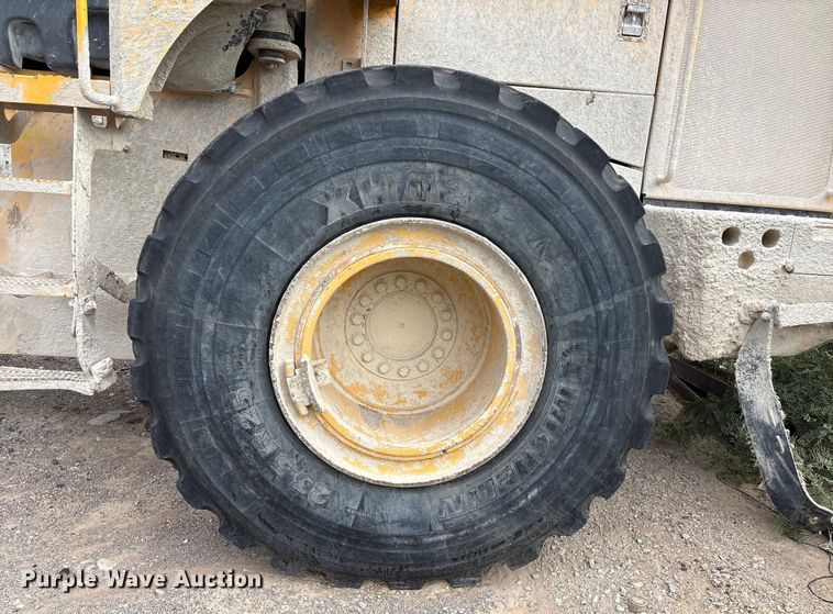 image for item EU4642 2015 John Deere 644K wheel loader