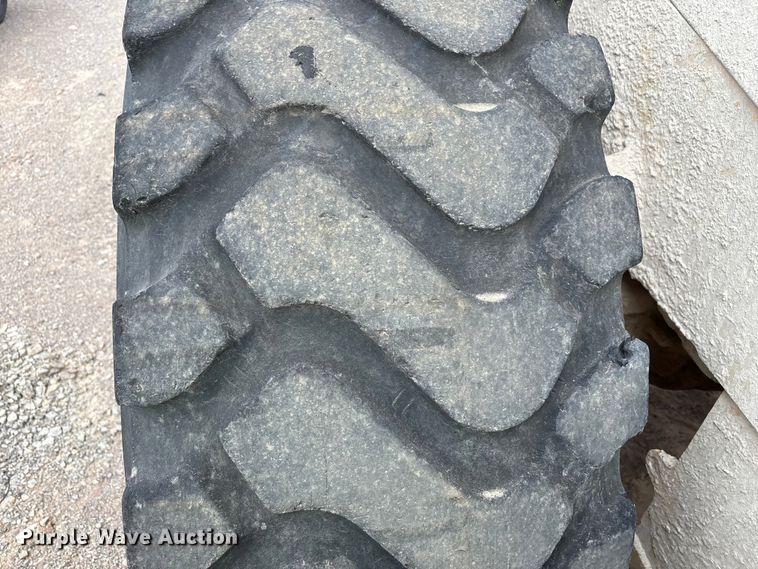 image for item EU4642 2015 John Deere 644K wheel loader