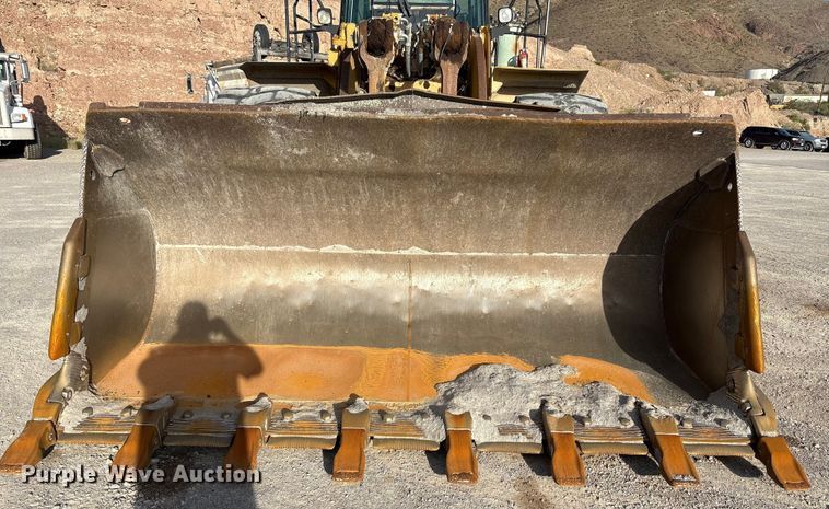 image for item EU4643 2001 Caterpillar 980G wheel loader