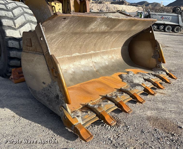 image for item EU4643 2001 Caterpillar 980G wheel loader