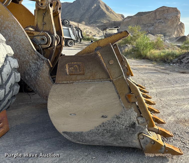 image for item EU4643 2001 Caterpillar 980G wheel loader
