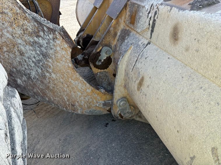 image for item EU4643 2001 Caterpillar 980G wheel loader