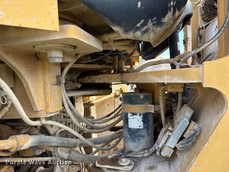 image for item EU4643 2001 Caterpillar 980G wheel loader