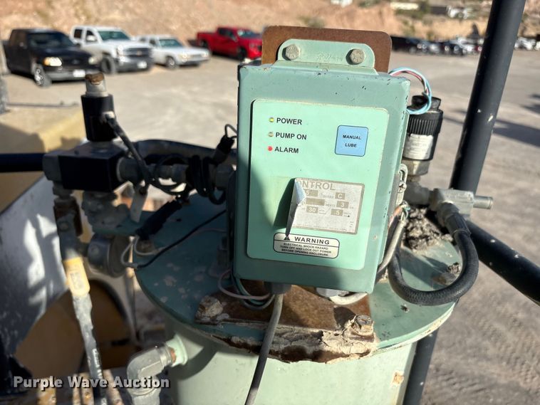 image for item EU4643 2001 Caterpillar 980G wheel loader