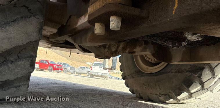 image for item EU4643 2001 Caterpillar 980G wheel loader