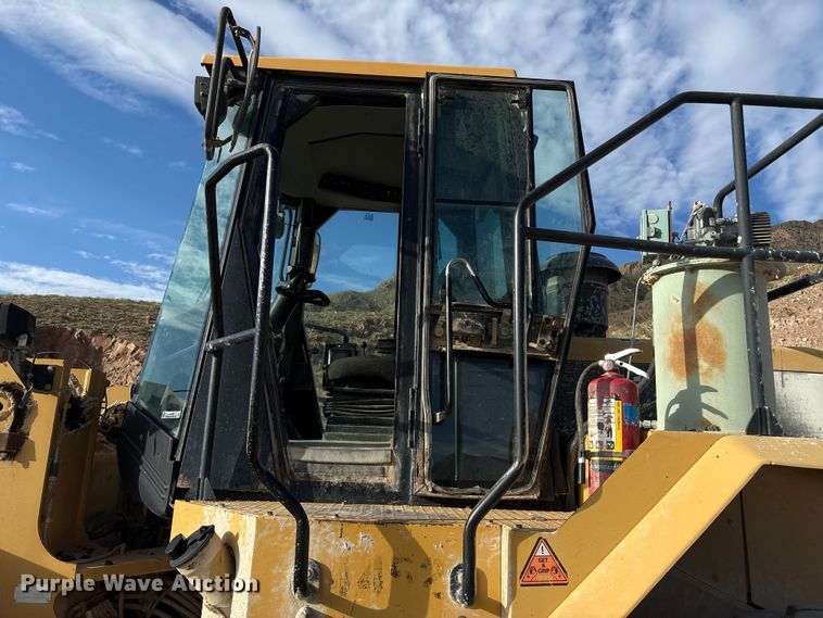 image for item EU4643 2001 Caterpillar 980G wheel loader