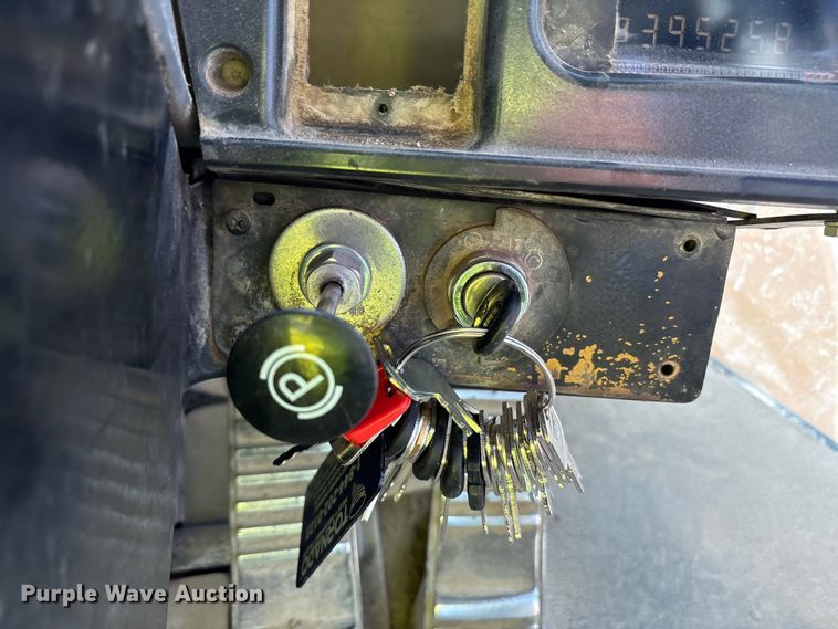 image for item EU4643 2001 Caterpillar 980G wheel loader