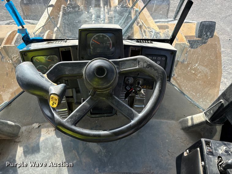 image for item EU4643 2001 Caterpillar 980G wheel loader