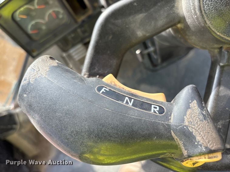 image for item EU4643 2001 Caterpillar 980G wheel loader