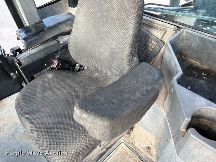 image for item EU4643 2001 Caterpillar 980G wheel loader