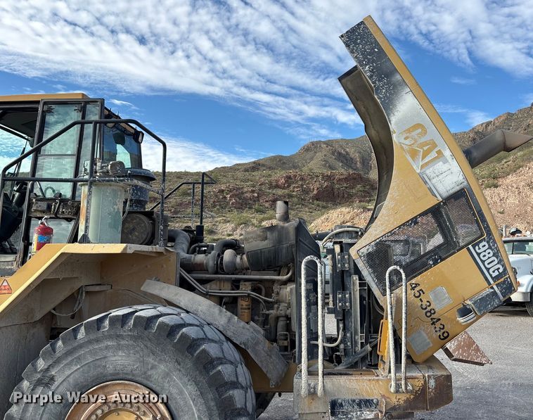 image for item EU4643 2001 Caterpillar 980G wheel loader