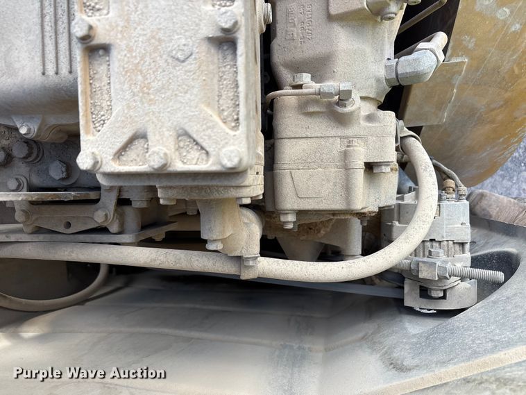 image for item EU4643 2001 Caterpillar 980G wheel loader