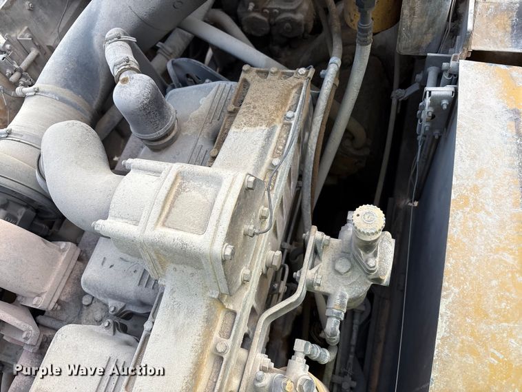 image for item EU4643 2001 Caterpillar 980G wheel loader