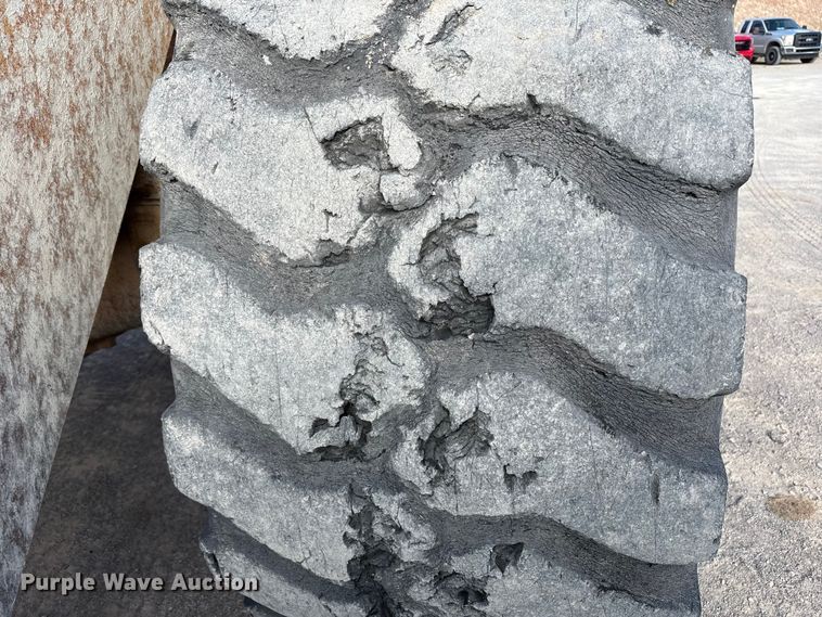 image for item EU4643 2001 Caterpillar 980G wheel loader