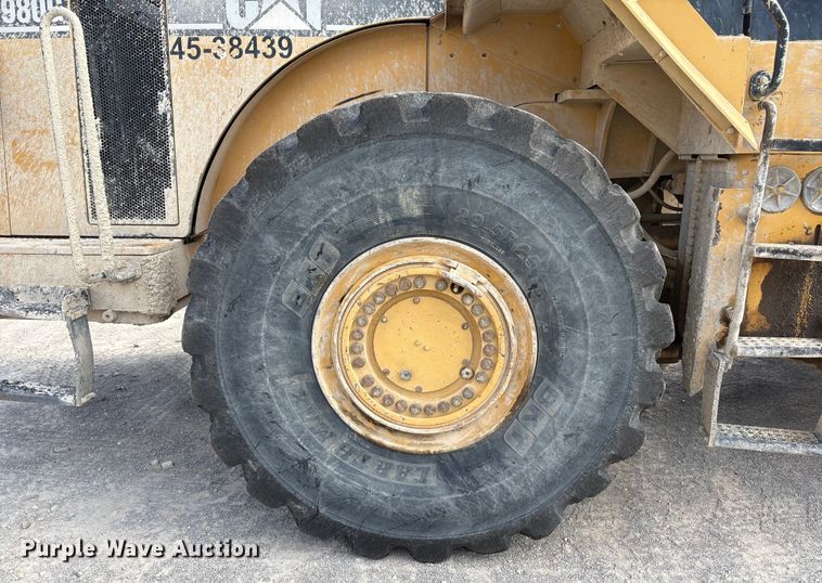 image for item EU4643 2001 Caterpillar 980G wheel loader