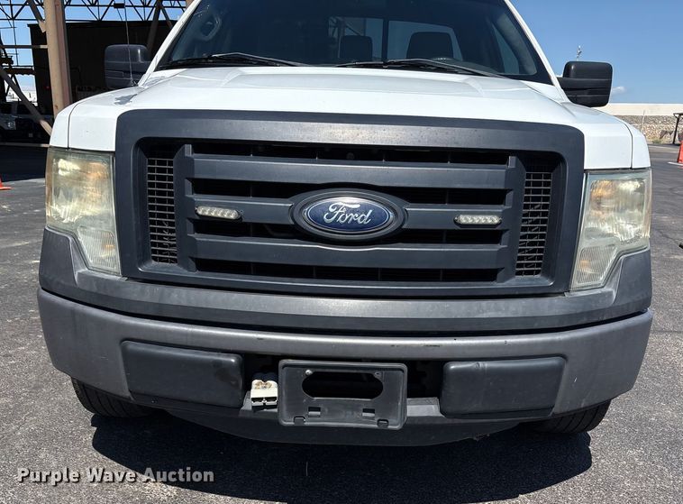 image for item EU4651 2011 Ford F150 utility bed pickup truck