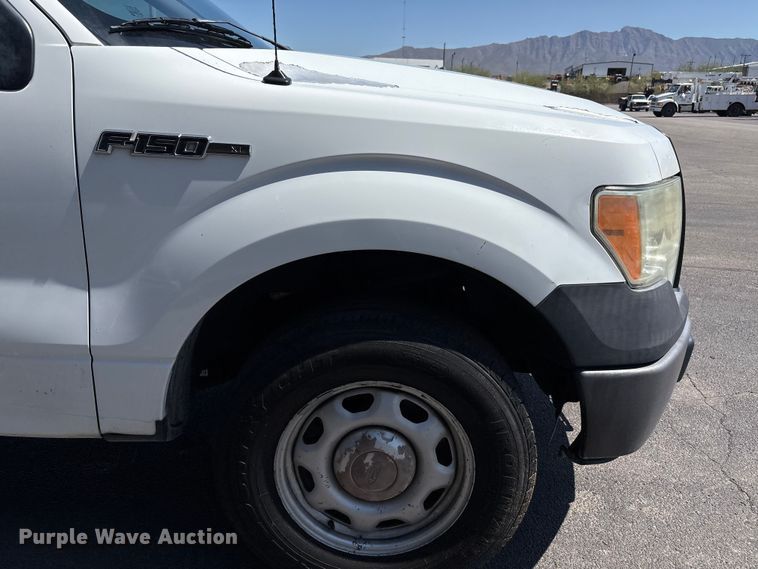 image for item EU4651 2011 Ford F150 utility bed pickup truck