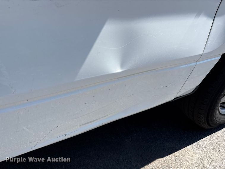 image for item EU4651 2011 Ford F150 utility bed pickup truck