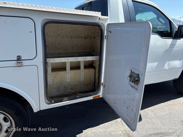 image for item EU4651 2011 Ford F150 utility bed pickup truck