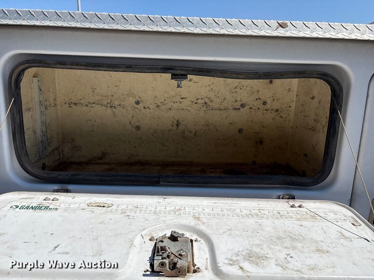 image for item EU4651 2011 Ford F150 utility bed pickup truck