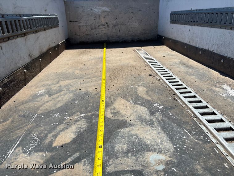 image for item EU4651 2011 Ford F150 utility bed pickup truck