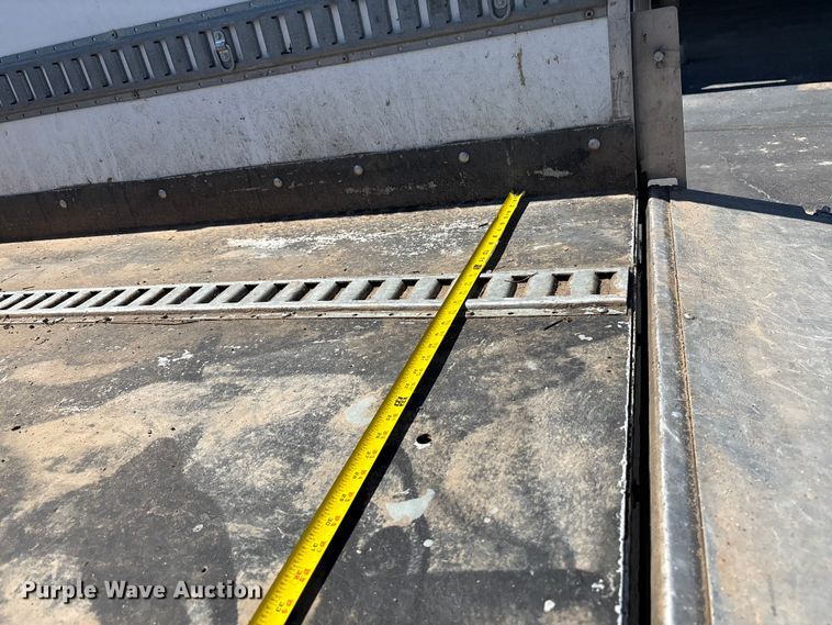 image for item EU4651 2011 Ford F150 utility bed pickup truck