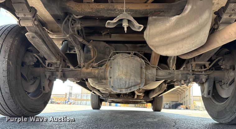 image for item EU4651 2011 Ford F150 utility bed pickup truck